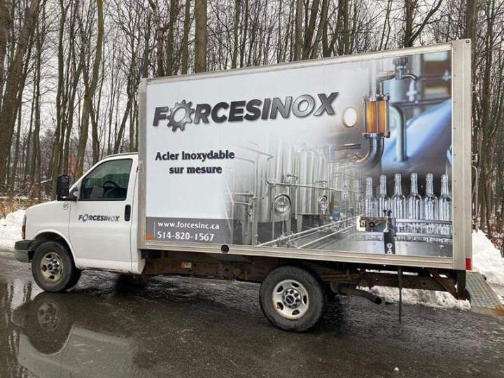 Unité mobile pour maintenance de pièces en acier inoxydable Blainville